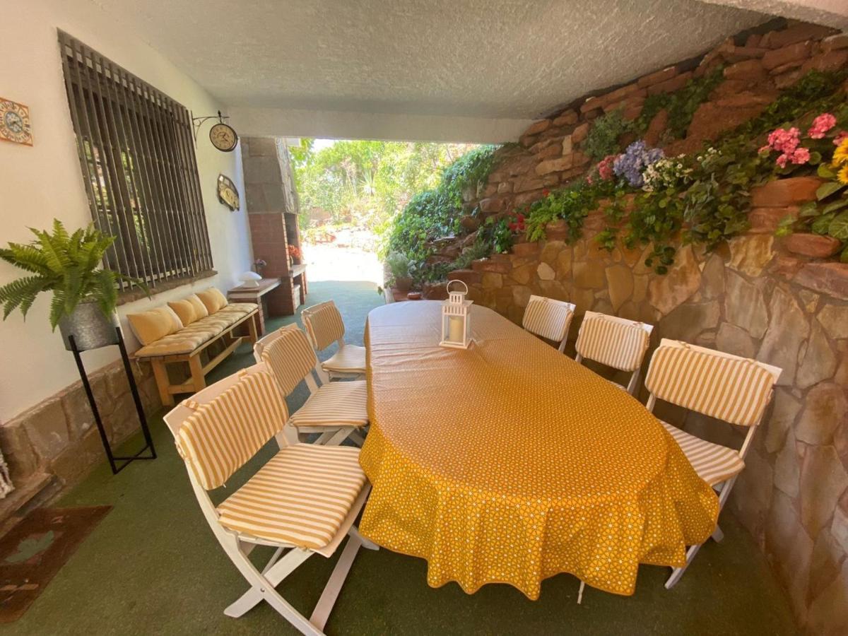 Casa Acogedora Familiar Con Piscina Palleja Bagian luar foto