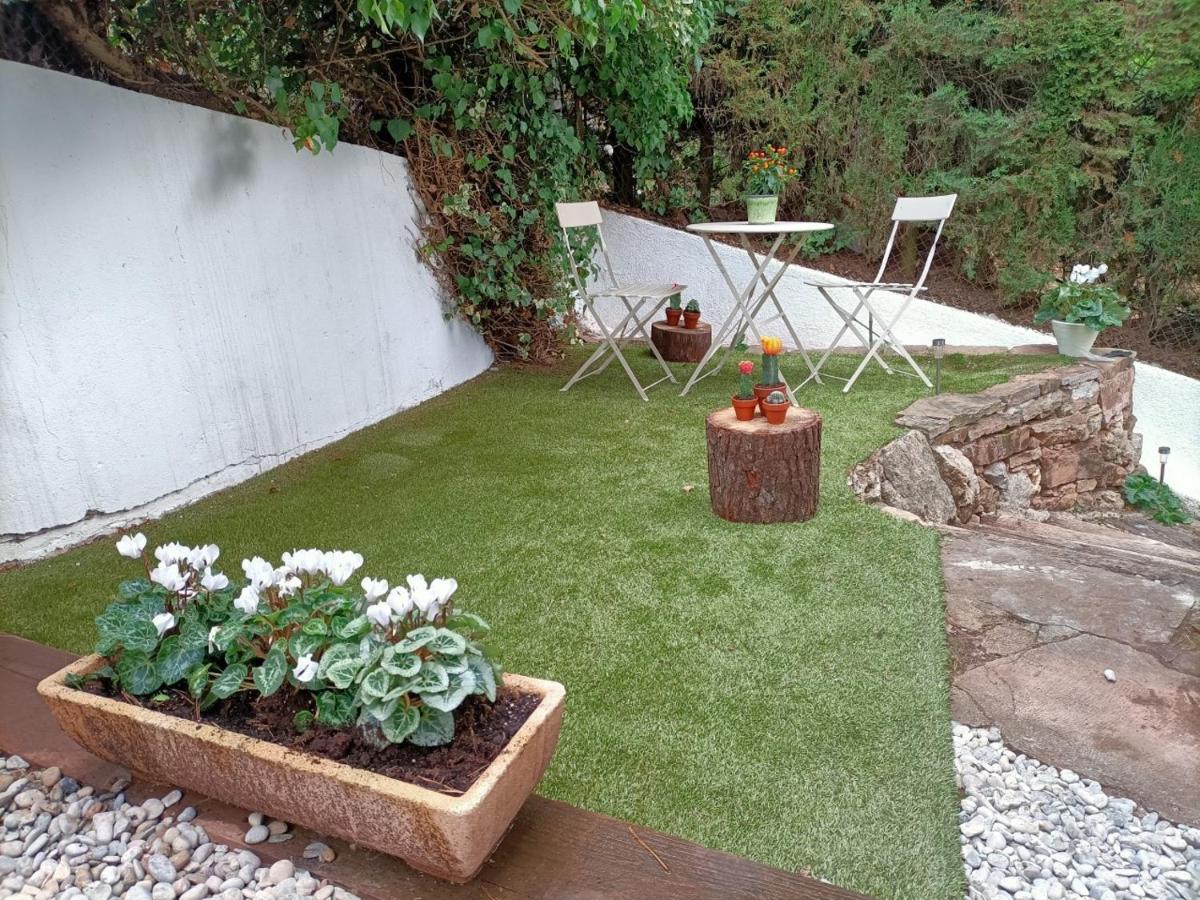 Casa Acogedora Familiar Con Piscina Palleja Bagian luar foto